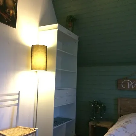 Kampeer & Logeerboerderij Madura *