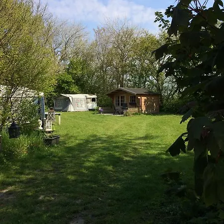 Gæstehus Kampeer & Logeerboerderij Madura